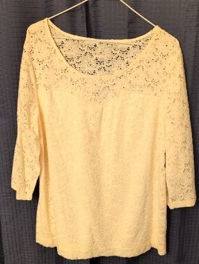NWOT Jessica London Cream Colored Lace Scoop Neck Top